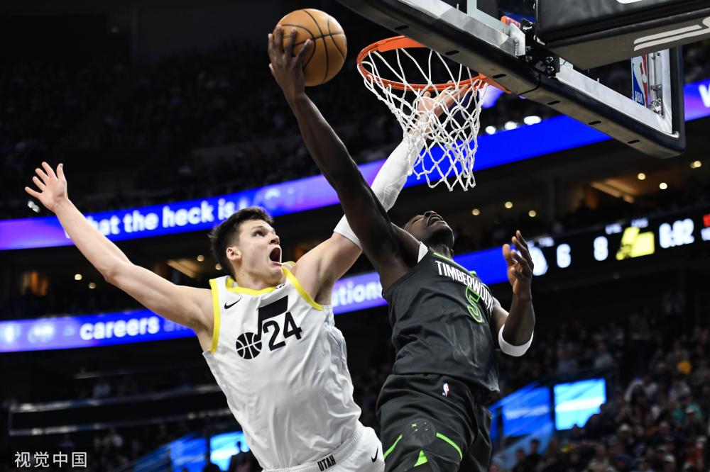 在一场令人 在一场令人